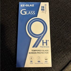 iPhone 14 tempered glass case